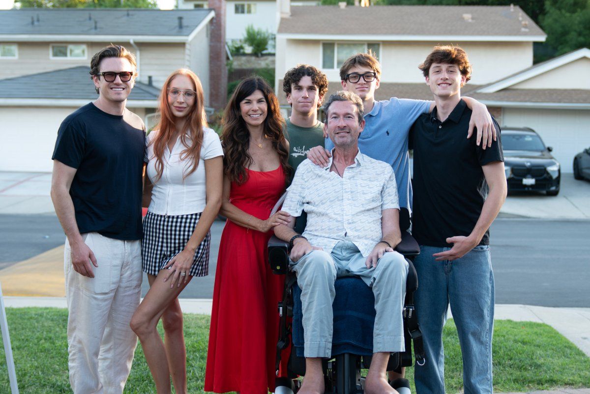 Aaron Lazar with his family